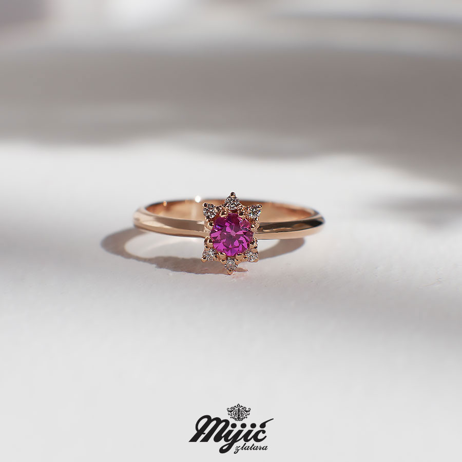 Dijamantski prsten sa safirom Zara 